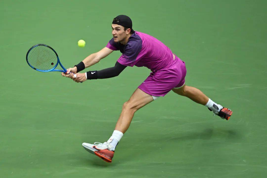 尤其是边路 尤其是边路