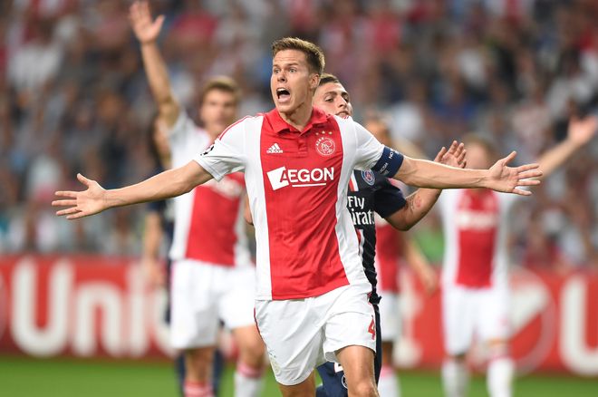 他不仅是意 他不仅是意